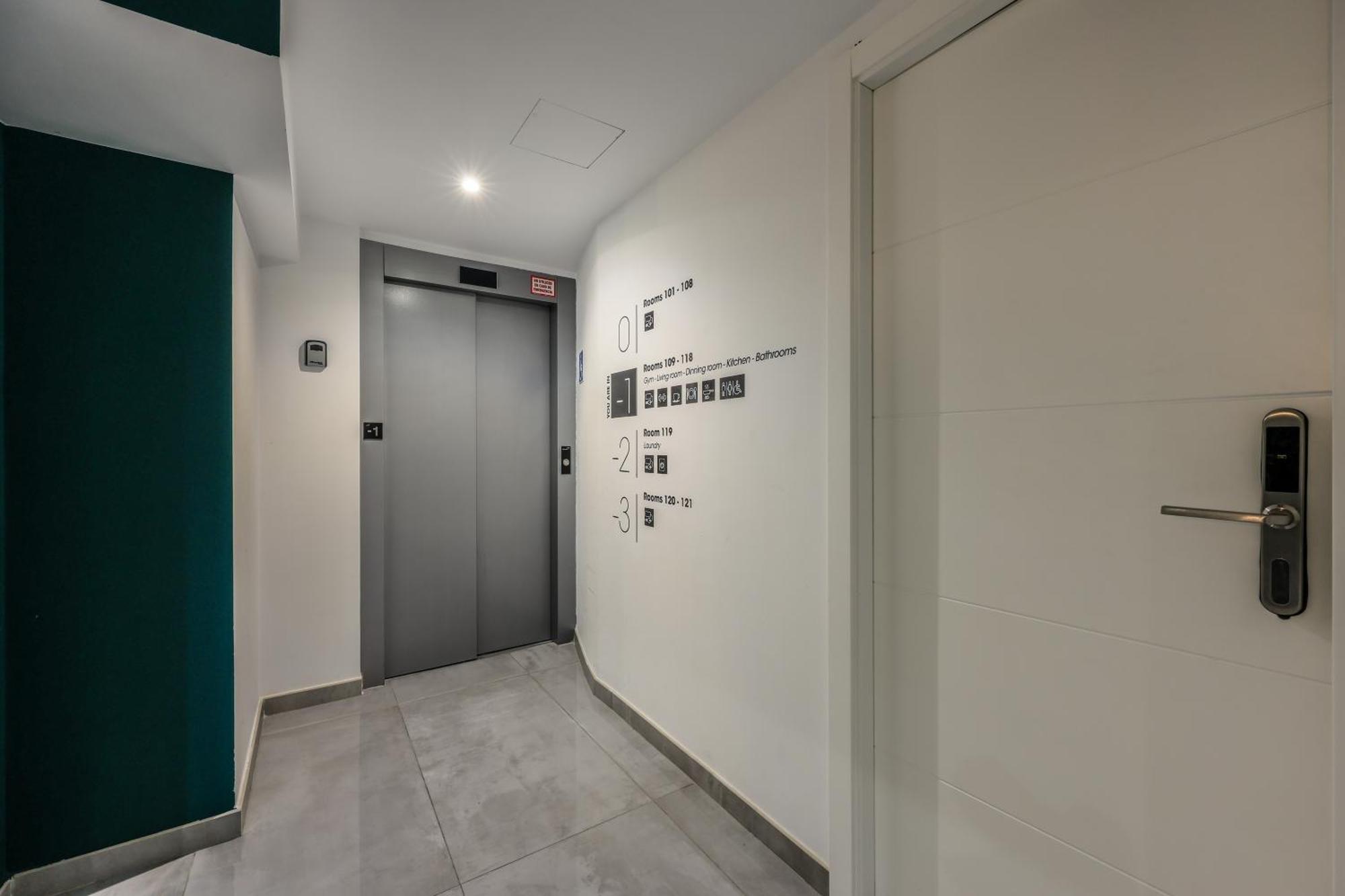Amazinn Places Blasco De Garay 113 Madri Exterior foto
